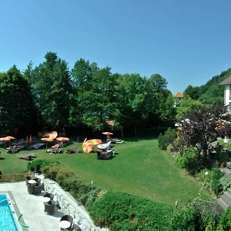 Urbani 4* Bodensdorf