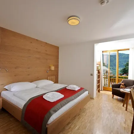 Hotel Urbani 4*