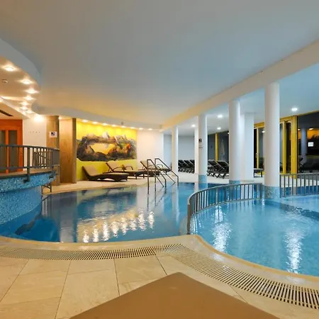 Urbani Hotel 4*