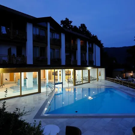 Urbani Hotel Bodensdorf