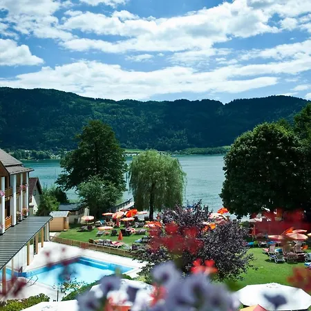 Urbani Hotel Bodensdorf